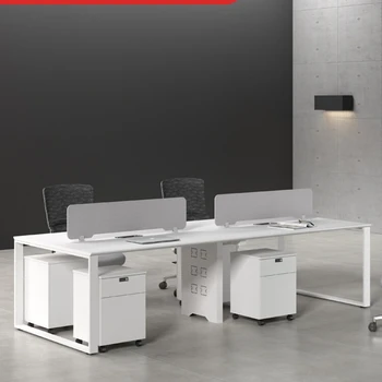 Офис маса в минималистичном стил за съвременната персонал, модерен екран