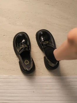 Женски обувки Дерби Сабо на платформа с фин гърлото Черни лоферы на равна подметка С кожа през Цялата чорап Ежедневни дамски маратонки в британския стил Слипоны