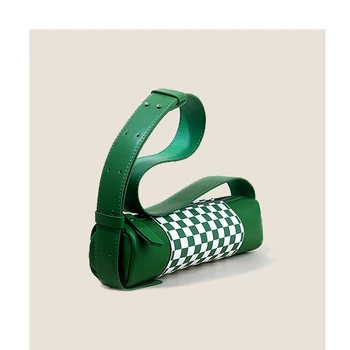 Дамски чанта през Рамо с Широк Колан с едно за Жените 2023 Г., Нова Чанта-цилиндър в Контрастен цвят в шахматна дъска модел, Чанти под мишниците